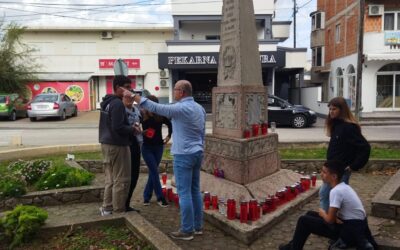 Učenici obilježili Dan sjećanja na žrtve Vukovara i Škabrnje