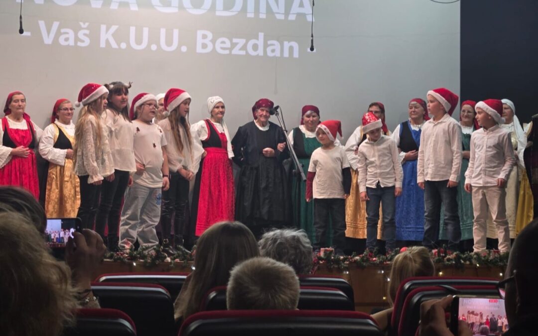 Blagdanska večer pjesme i plesa u Pirovcu